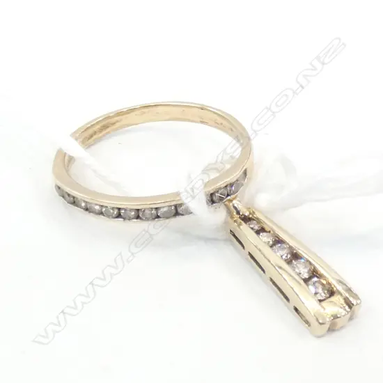 9CT GOLD DIAMOND PENDANT & RING