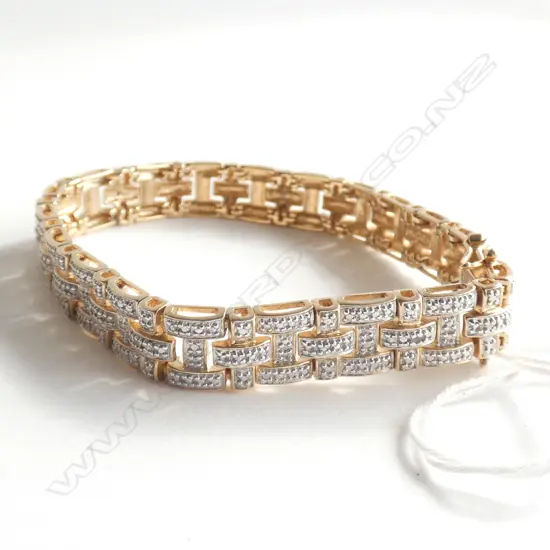 SILVER GOLD PLATE BRACELET WITH WHITE TOP