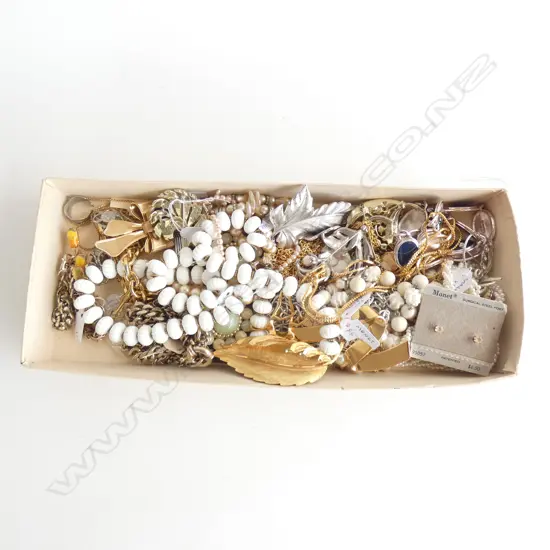 ASST. AMERICAN NAME BRAND COSTUME JEWELLERY