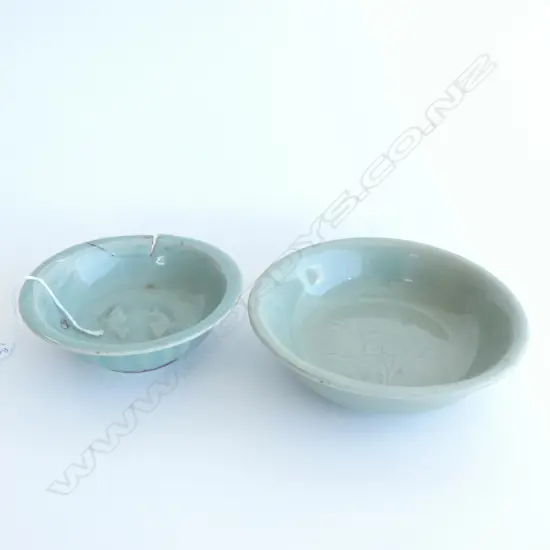 2 LONQUAN CELADON BOWLS FISH AF & FLOWER 160mm dia