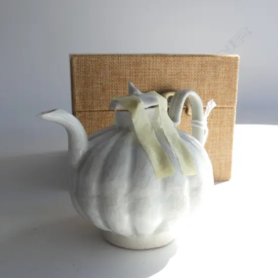 FINE CHINESE SMALL RIBBED TEAPOT CELADON GLAZE