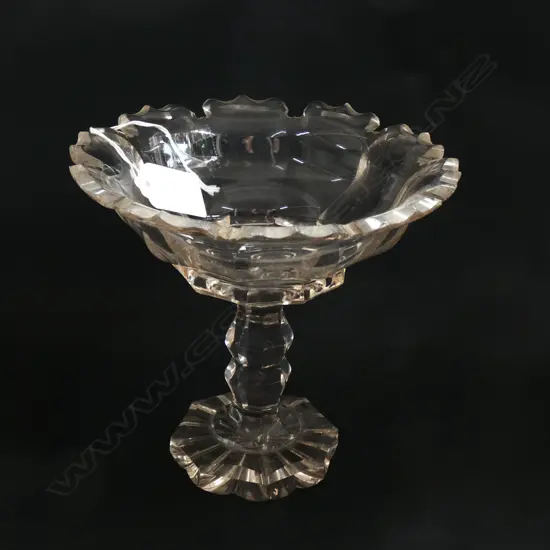 GEO.III CUT GLASS PEDESTAL BONBON DISH