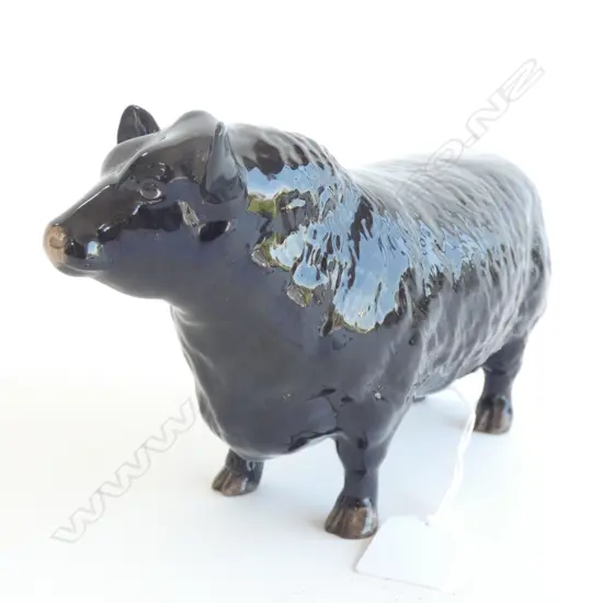 BESWICK ABERDEEN ANGUS COW - L 200MM 