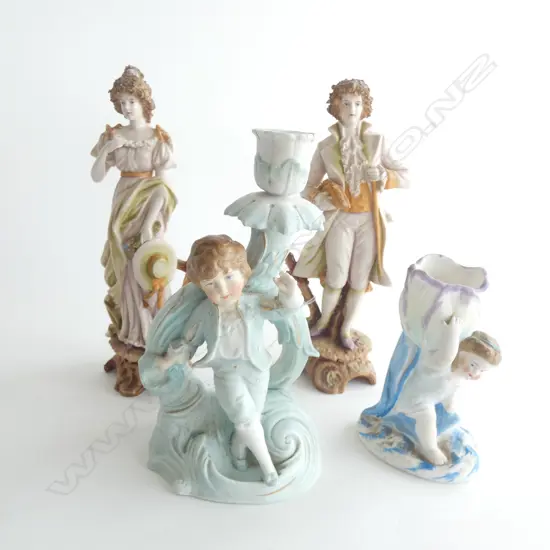 4 VICTORIAN BISQUE FIGURINES TALLEST H. 210MM