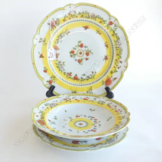 3 LIMOGES HAVILAND DISHES; BOWL & 2 PLATES (LARGEST DIA  275MM)