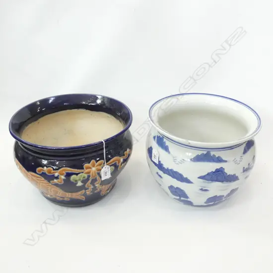 2 BLUE PLANTERS 290mm dia