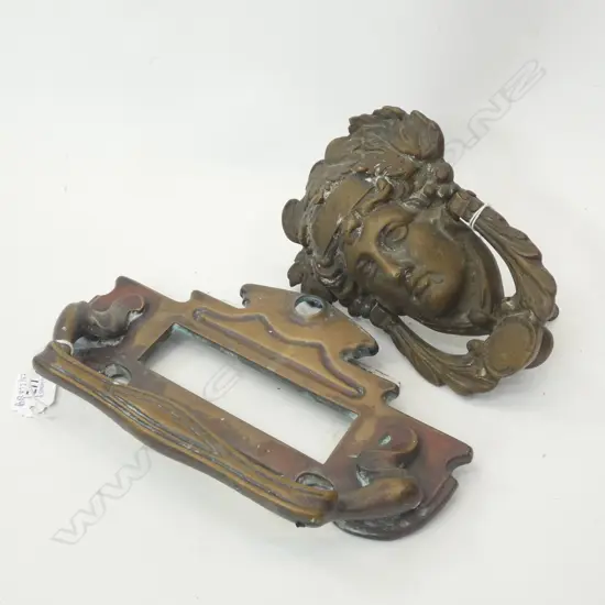 BRASS FACE DOOR KNOCKER + 'LETTERS' MAIL SLOT