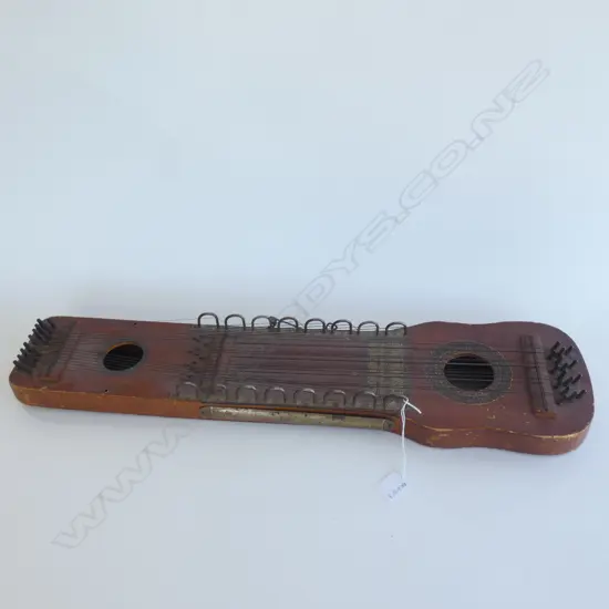 ZITHER UKELIN STRINGED INSTRUMENT L.695mm