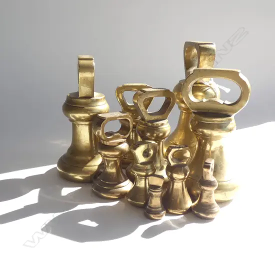 10 AVERY BRASS IMPERIAL WEIGHTS H.160mm