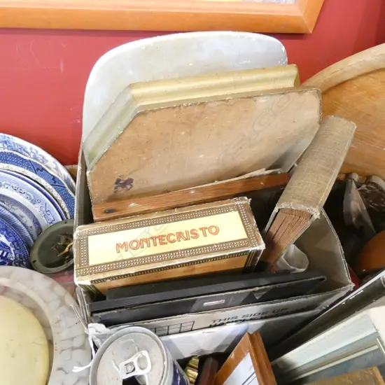 BOX LOT SHIP PRINTS, FLAG, BOSSONS PLAQUE ETC