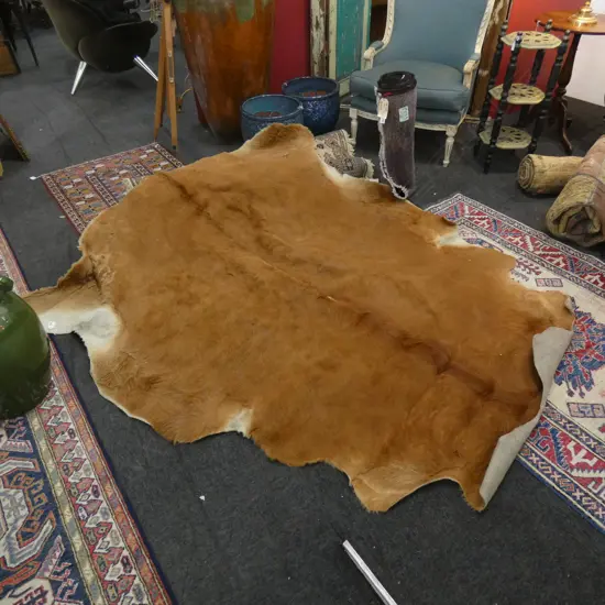 BROWN COW HIDE RUG 
