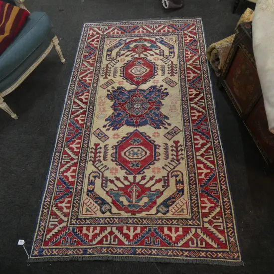 HAND KNOTTED ALL WOOL RUG 
