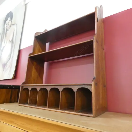 AUSTRALIAN COLONIAL CEDAR SHELF UNIT...