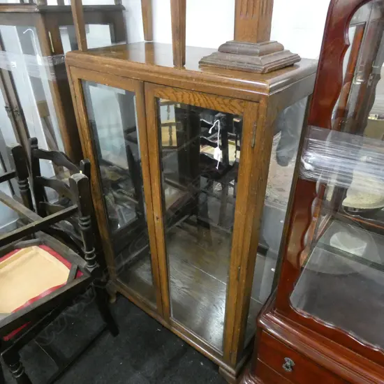 1940'S OAK UPRIGHT DISPLAY CABINET GLASS SHELVES H.1270mm.