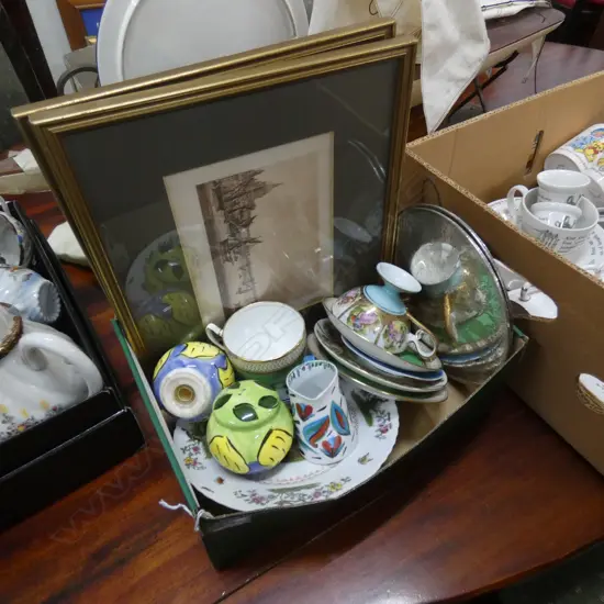 BOX LOT 2 PRINTS, CHINA ETC