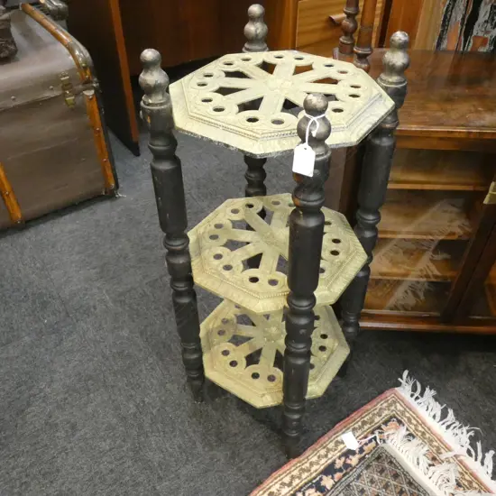 3 TIER BRASS STAND H.750mm