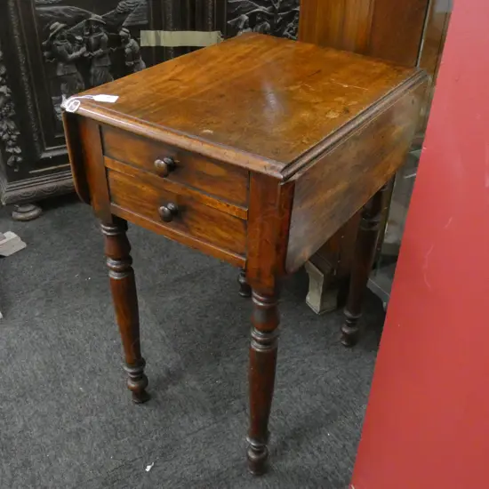 SM WOODEN DROPSIDE TABLE 780 X 530MM