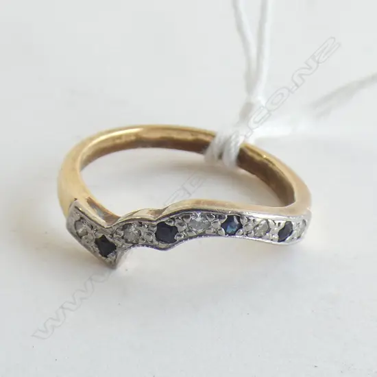 18ct gold Sapphire & diamond fitted Eternity ring