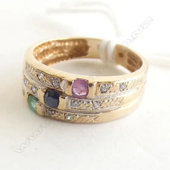 9ct CZ emerald & sapphire dress ring, 3gm