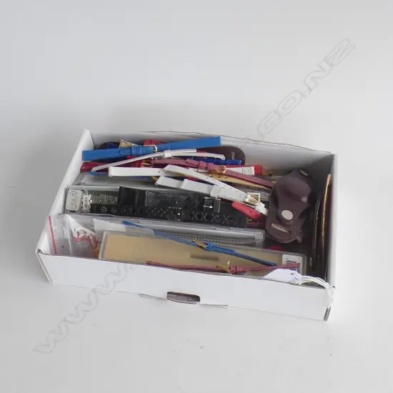 BOX ASST. WATCH STRAPS