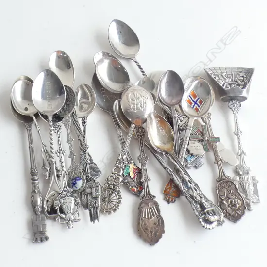 ASST. SILVER SOUVENIR TEASPOONS 243 GRAMS