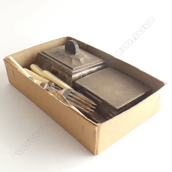 SM BOX SILVER PLATE; CIGARETTE BOX, LIDDED BOX & CELLULOID FISH CUTLERY 