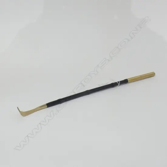 CHINESE ROSEWOOD BACK SCRATCHER +