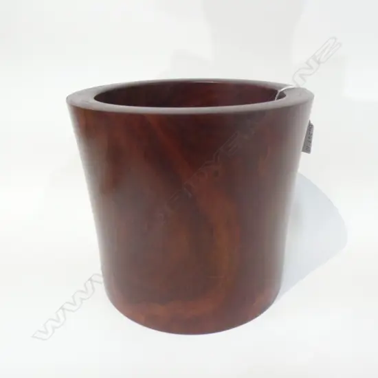 LG CHINESE ROSEWOOD BRUSH POT H 200 DIA 220MM