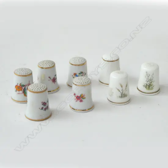 8 ASST PORCELAIN THIMBLES INCL ROYAL WORCESTER 