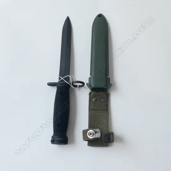 ITALIAN AR70 BERETTA BAYONET (DATED 1960) WITH SCABBARD & WEBBING HANGER