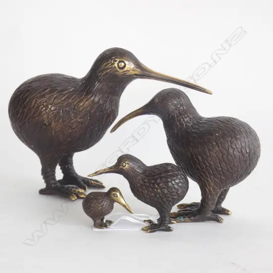 4 GRADUATING BRONZE KIWI LARGEST H.105mm