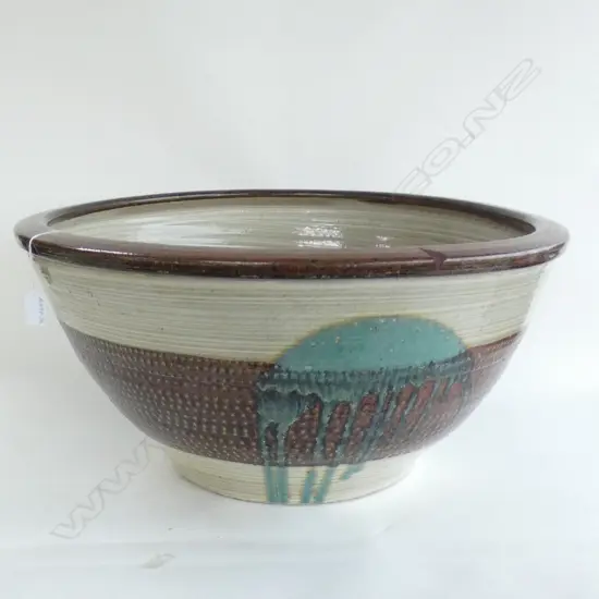 ANTIQUE JAPANESE EXTRA LGE HAGI-WARE BOWL MINOR FAULTS Dia.635mm
