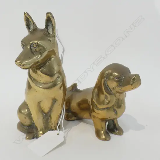 TWO BRASS DOGS H 130MM
