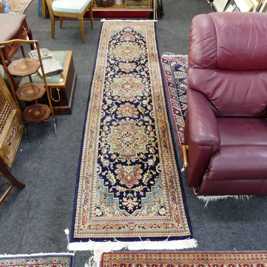 BLUE MACHINE KNOTTED RUNNER