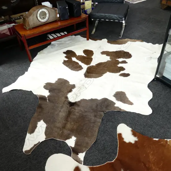 LARGE COWHIDE RUG