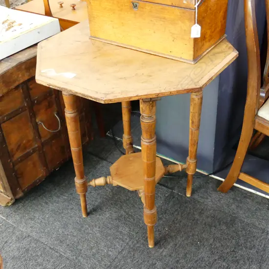 KAURI OCCASIONAL TABLE  DIA 580MM  - MARKS TO TOP