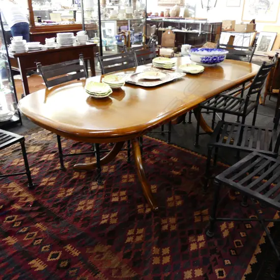 WOODEN DOUBLE PEDESTAL DINING TABLE w. 1 INTERNAL LEAF...