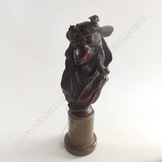 SIGNED BRONZE BUST w. MARBLE BASE H.305mm