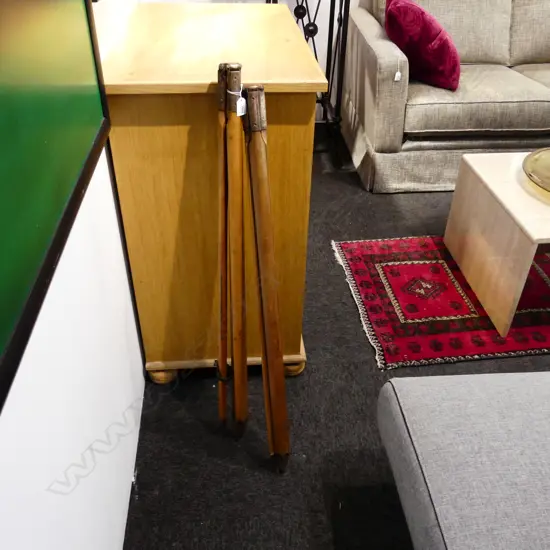 PR VINTAGE TRIPODS L.980mm