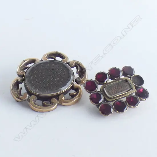 2 ANTIQUE GOLD MOURNING BROOCHES 1 STONE & 1 BAR MISSING