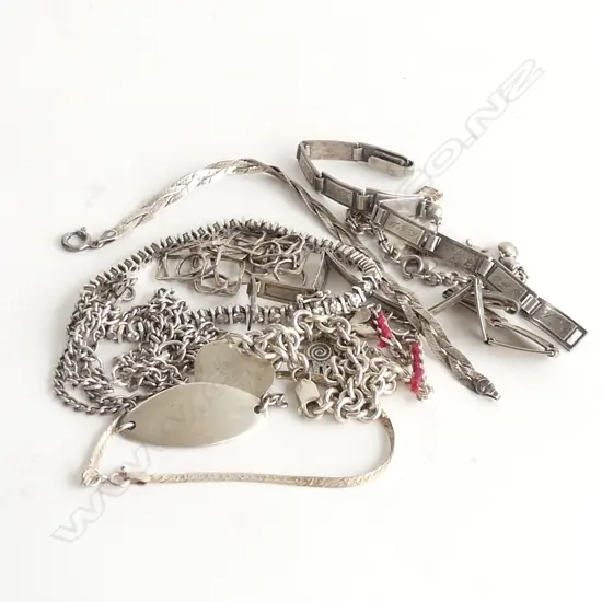 11 ASST. STG BRACELETS 80 GRAMS