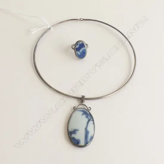 SILVER CHOKER WITH LG BLUE & WHITE CERAMIC PENDANT & MATCHING RING