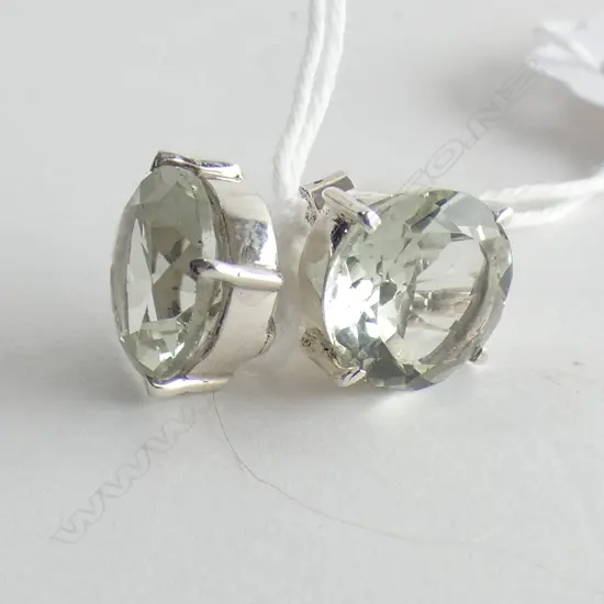 GREEN AMETHYST & 925 SILVER STUD EARRINGS