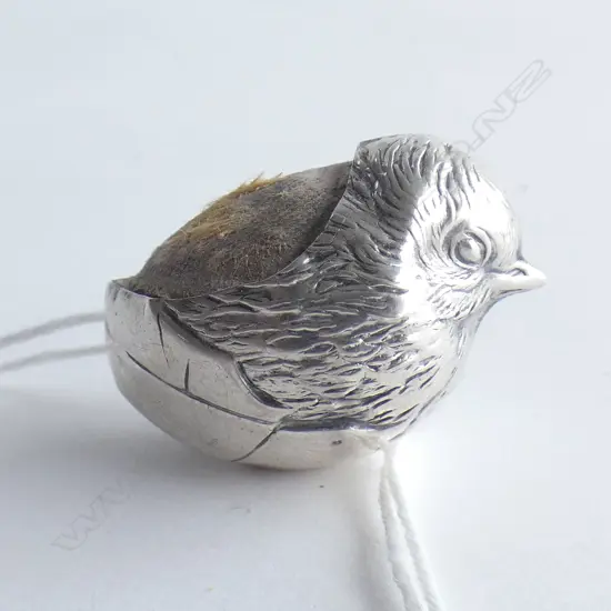 EDWARDIAN SILVER CHICK PIN CUSHION CHESTER 1907