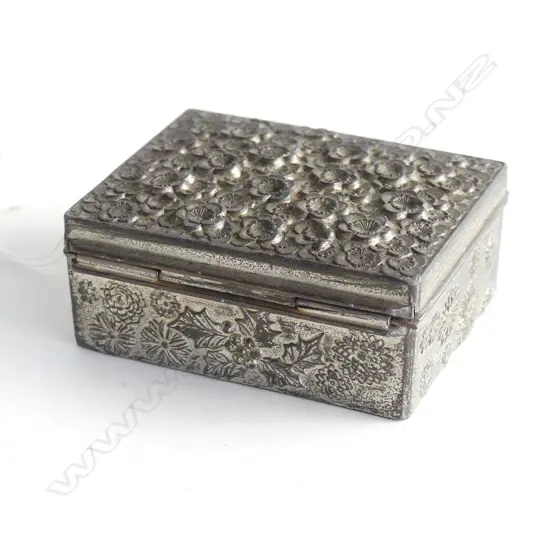 PEWTER? TRINKET BOX W. 80mm x 65mm H. 35mm