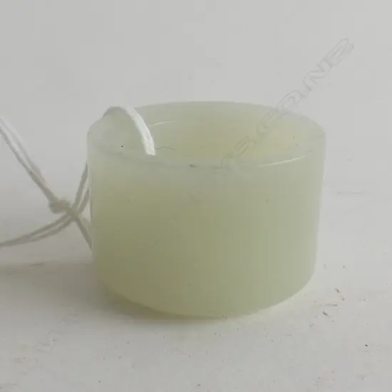 CHINESE PALE JADE ARCHER'S RING CYLINDRICAL