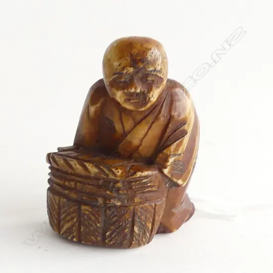 OLD JAPANESE BONE NETSUKE