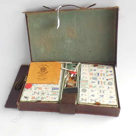 VINTAGE BONE & BAMBOO MAH JONG SET (CASE AF) W.330mm