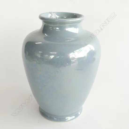 AULTCLIFF VASE, PALE BLUE LUSTRE H. 210mm