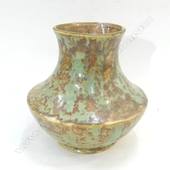 CROWN LYNN FRACTION MARK TRICKLE GLAZE VASE H 175MM
